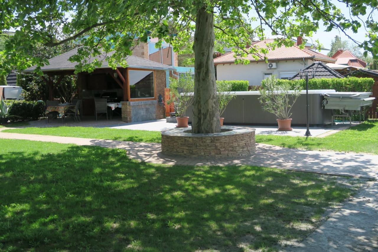 Granit Villa Balatonszarszo Exterior photo